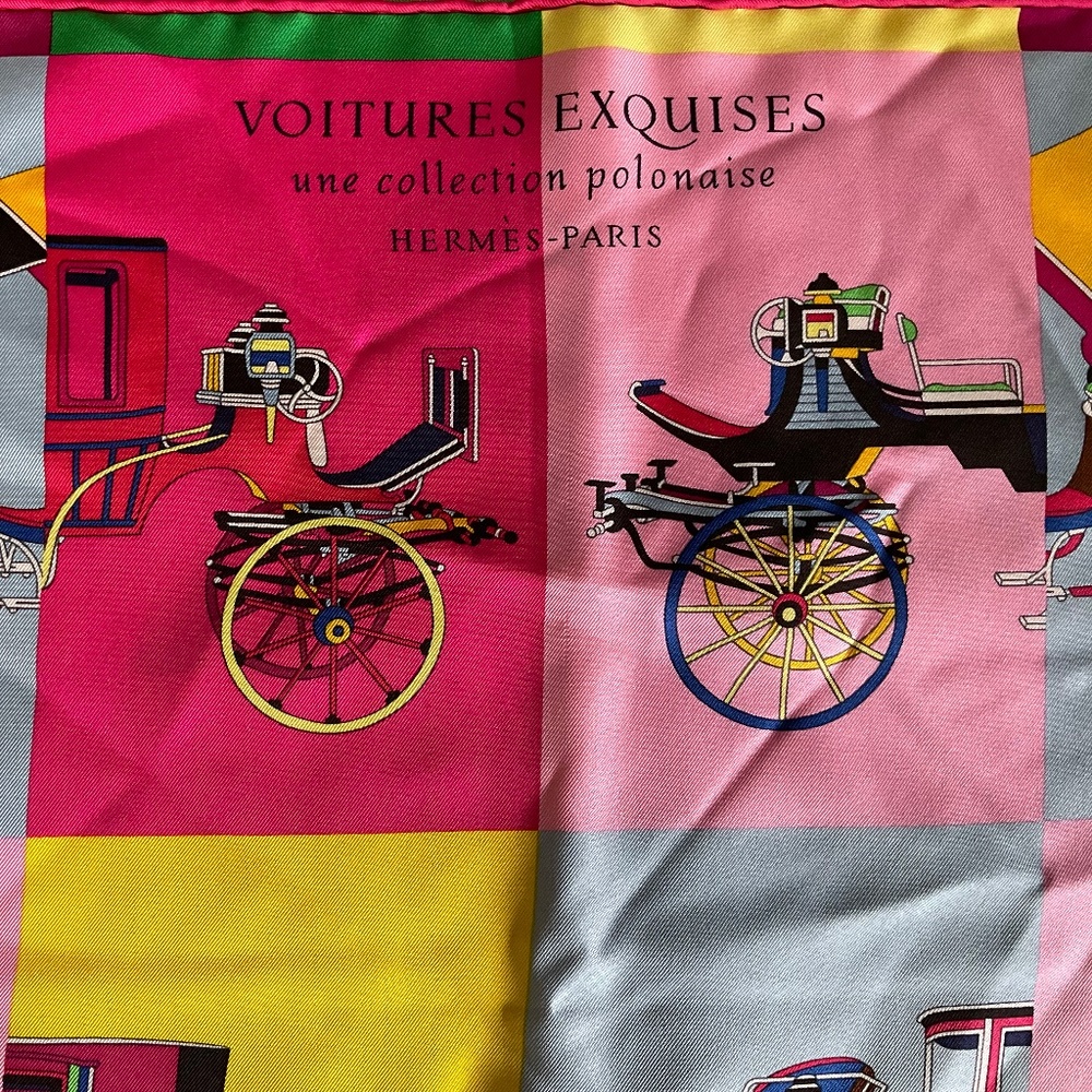 NEW Beautiful Hermes scarf